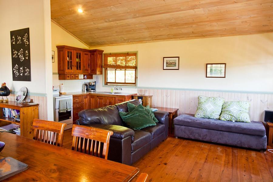 Minimbah Farm Cottages-Family Farmstay- Choose From 2 & 3 Bedroom Cottages And 6 Bedroom House แคงการูวัลเลย์ ภายนอก รูปภาพ
